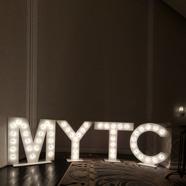 Marquee Giant Light Up Letters  - <p style='text-align: center;'>R 350</p>