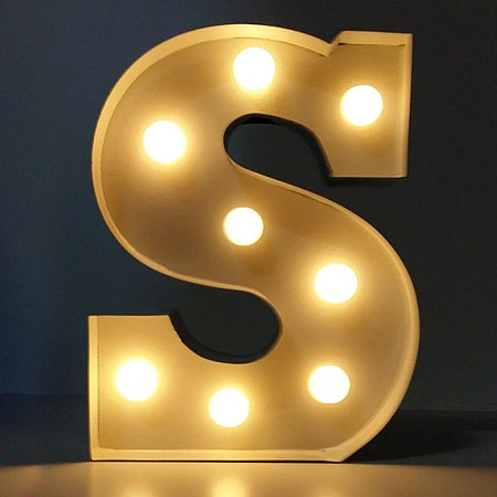 Marquee Letters Small White - <p style='text-align: center;'>R 80</p>