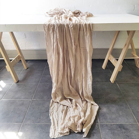 Cotton Cheesecloth table runner Bone - <p style='text-align: center;'><strong><strong></p><p style='text-align: center;'>R 140</p>