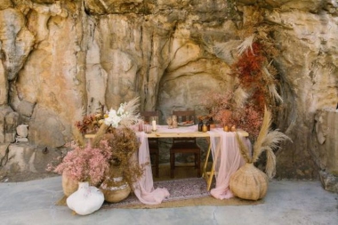 BC-Boho-Farm-Style-Shoot-02-th.jpg