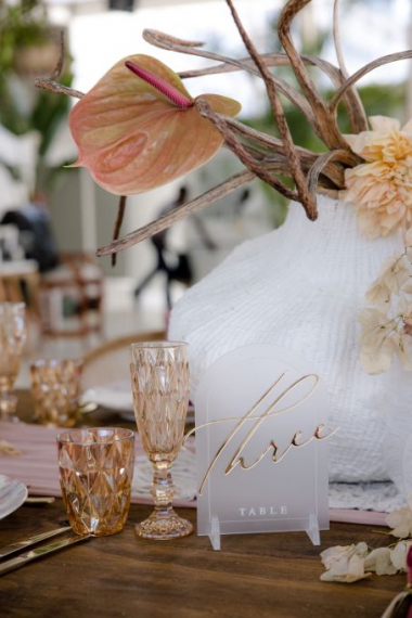 MC-Woven-Elegance-15-th.jpg