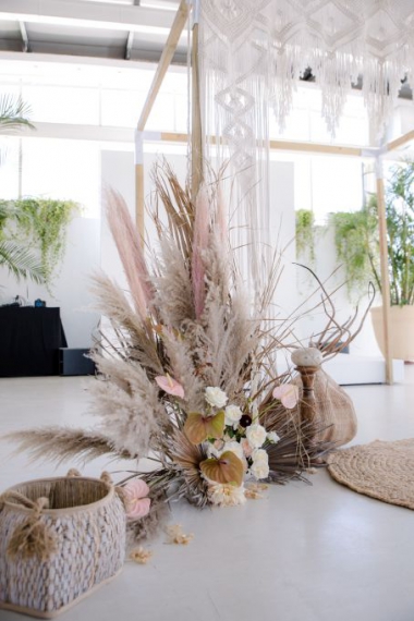 MC-Woven-Elegance-19-th.jpg