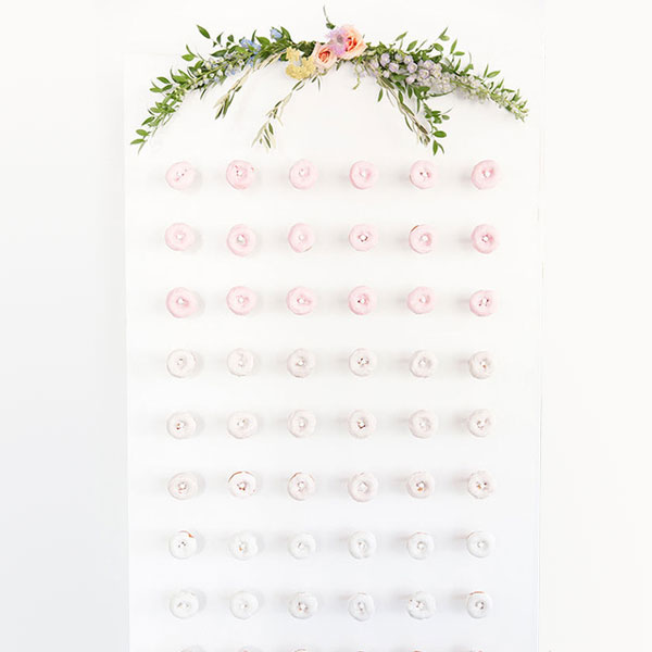 Donut & Table Seating Wall